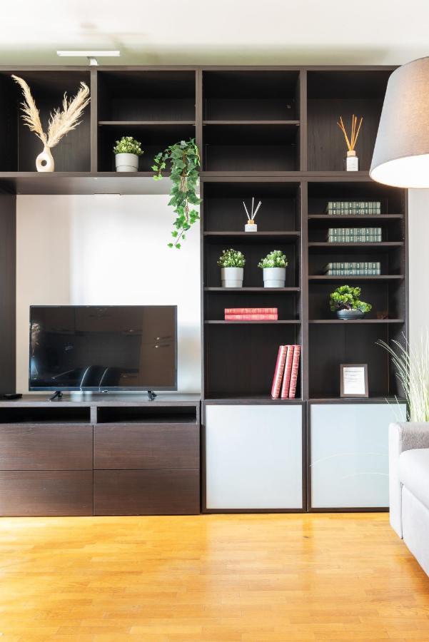 Tortona-Design District, Splendido Appartamento Con Garage Privato Милан Экстерьер фото