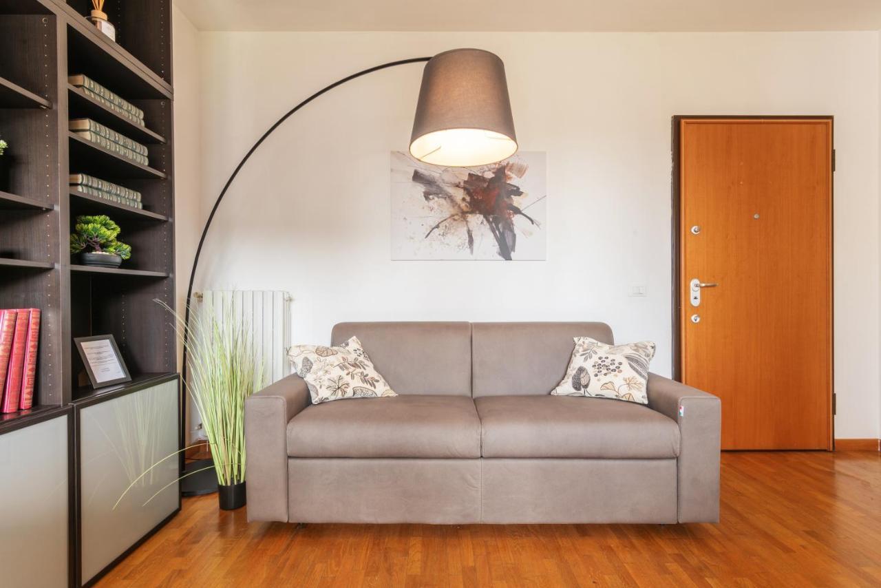 Tortona-Design District, Splendido Appartamento Con Garage Privato Милан Экстерьер фото