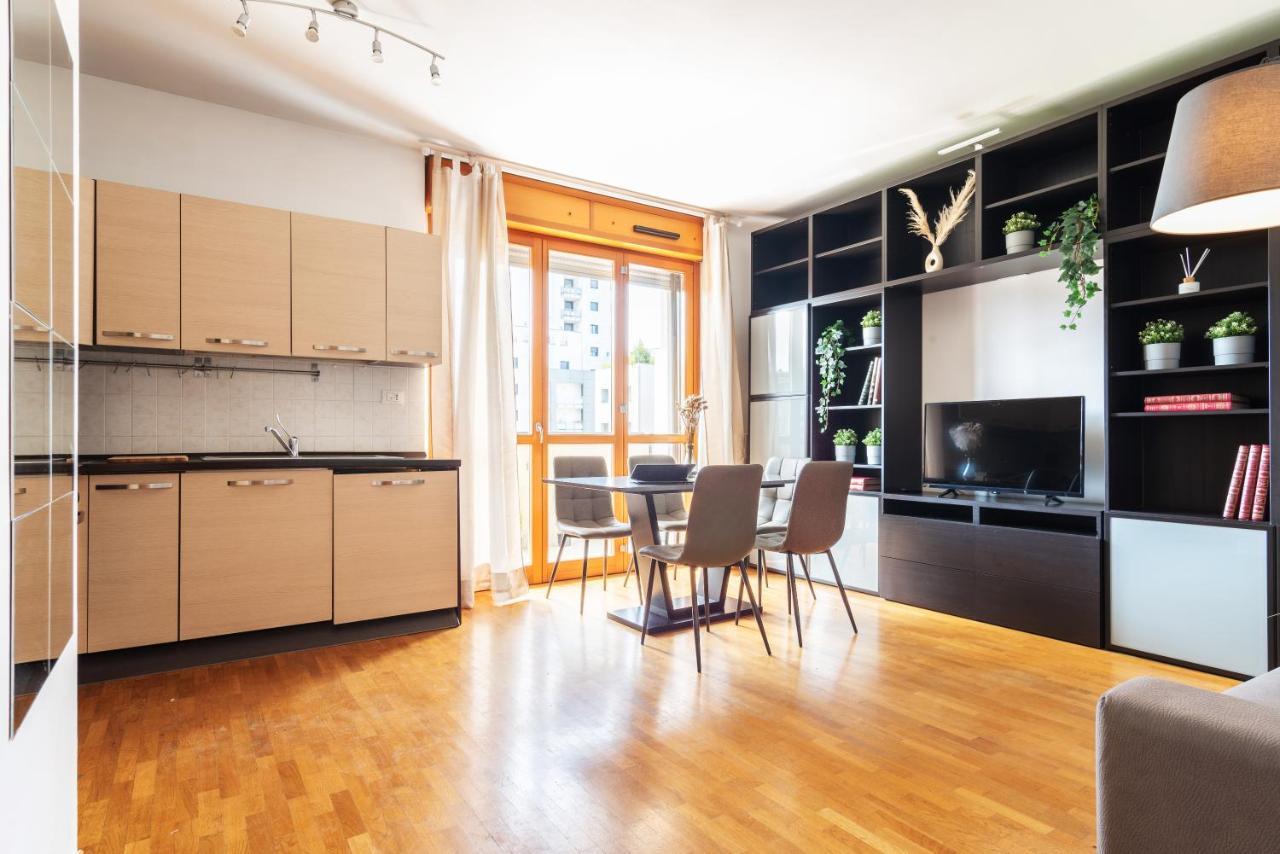 Tortona-Design District, Splendido Appartamento Con Garage Privato Милан Экстерьер фото